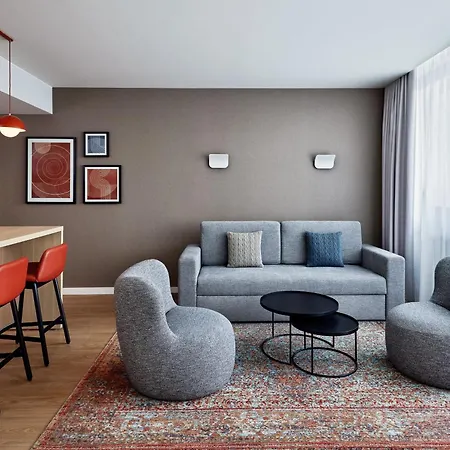 By Marriott 4* München