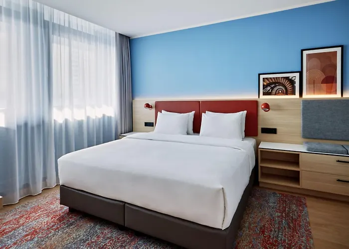 By Marriott 4*