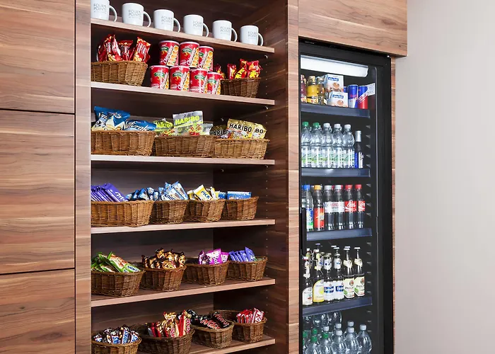 ホテル フォーポイント バイ シェラトン セントラル