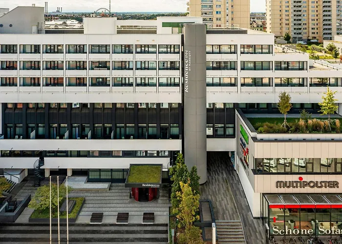 フォーポイント バイ シェラトン セントラル ホテル ミュンヘン