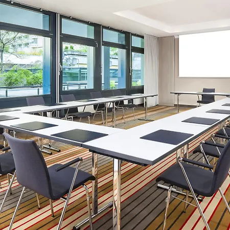 By Marriott Hotel Múnich