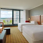 By Marriott Отель